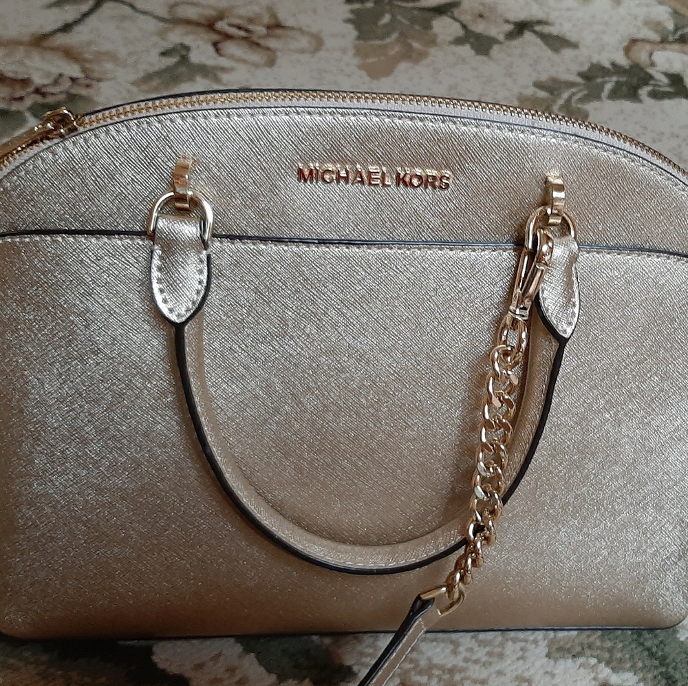 Michael kors purse